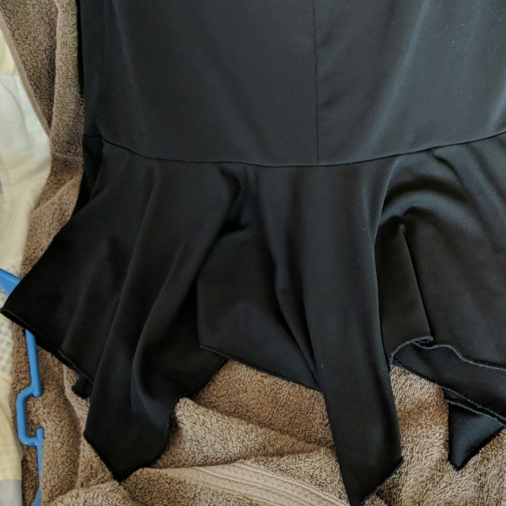 Dress - Picture 4 of 4